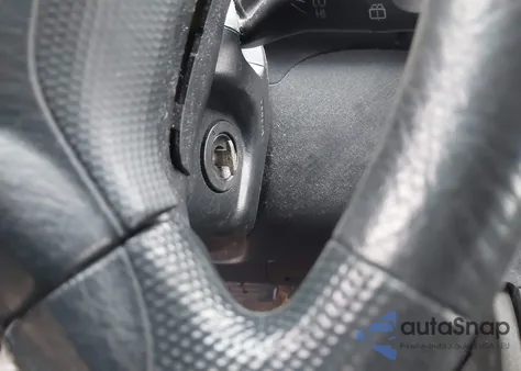 2005 Honda Cr-V Lx z USA, uszkodzony, nr VIN JHLRD78535C013953